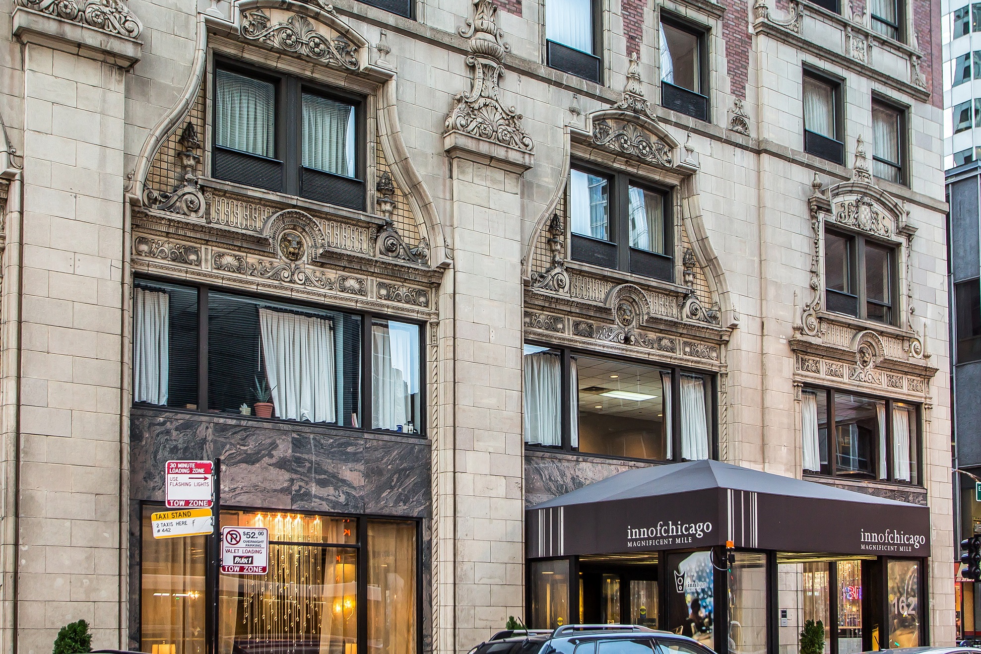 Hotels Near Magnificent Mile Chicago