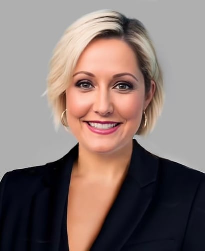 Lia Caton Headshot 2024