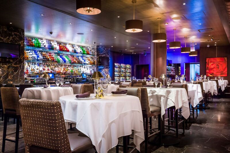 Piano Lounge