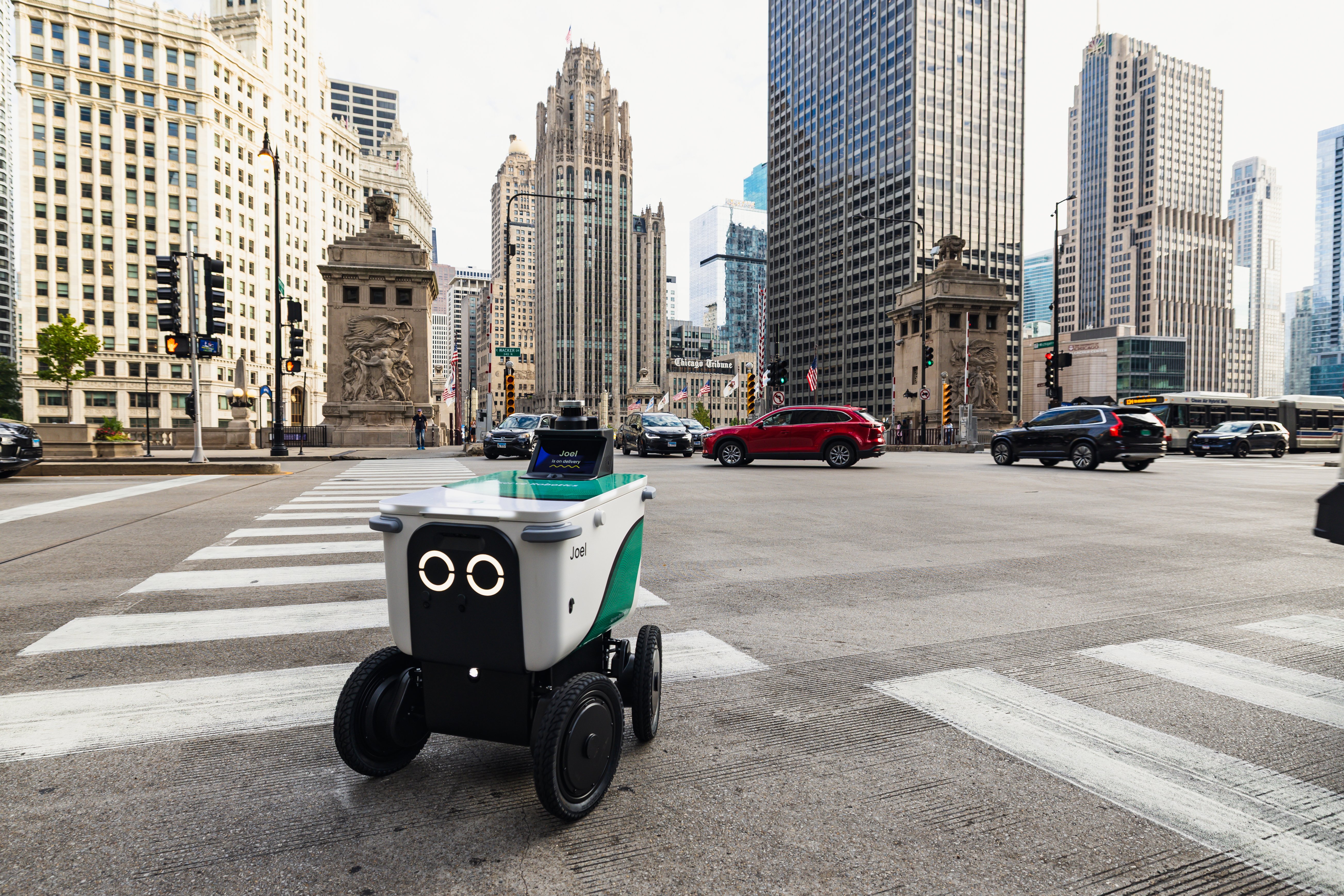 Serve Robotics_Chicago 1