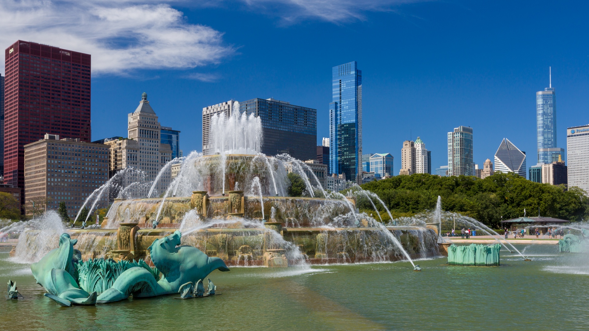 buckingham-fountain-15275115293ne